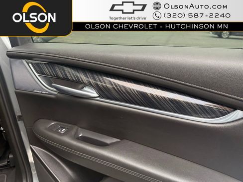 Certified 2023 Cadillac XT6 Premium Luxury image 30
