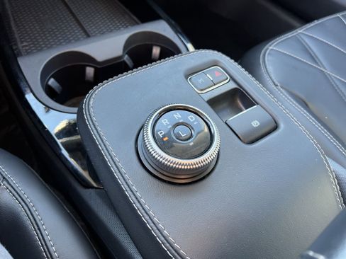 Used 2021 Ford Mustang Mach-E Select image 22