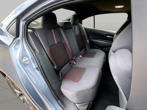 Used 2024 Toyota Corolla SE w/ SE Premium Package FWD image 20