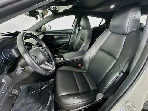 Used 2023 MAZDA MAZDA3 s image 29