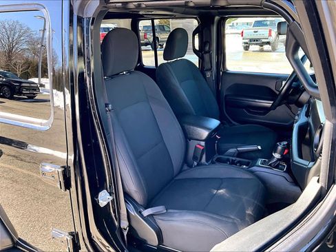Used 2020 Jeep Wrangler Unlimited Sport S image 11