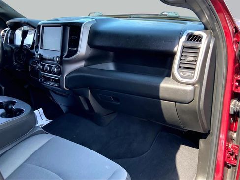 Used 2022 RAM 2500 Big Horn AWD/4WD image 17