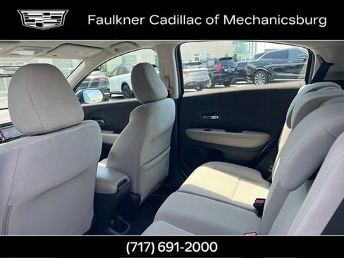 Used 2019 Honda HR-V LX image 15