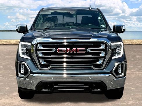 Used 2022 GMC Sierra 1500 SLT w/ SLT Premium Plus Package AWD/4WD image 2