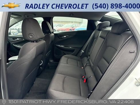 Used 2024 Chevrolet Malibu LT FWD image 12