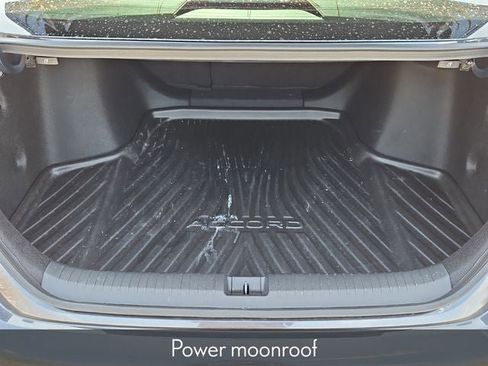 Used 2025 Honda Accord EX-L image 32