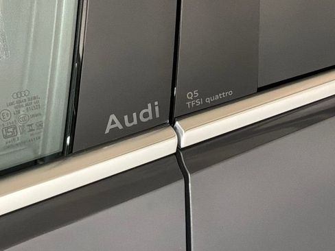 New 2025 Audi Q5 Premium image 26