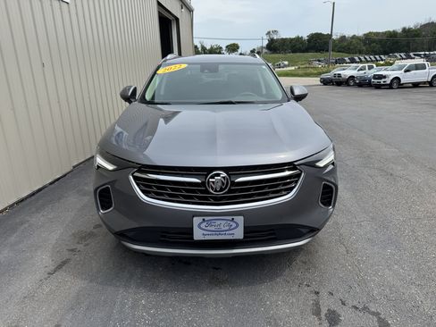 Used 2022 Buick Envision Essence w/ Technology Package I FWD image 3