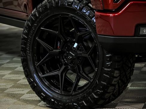 New 2026 GMC Sierra 1500 AT4 w/ Technology Package image 3