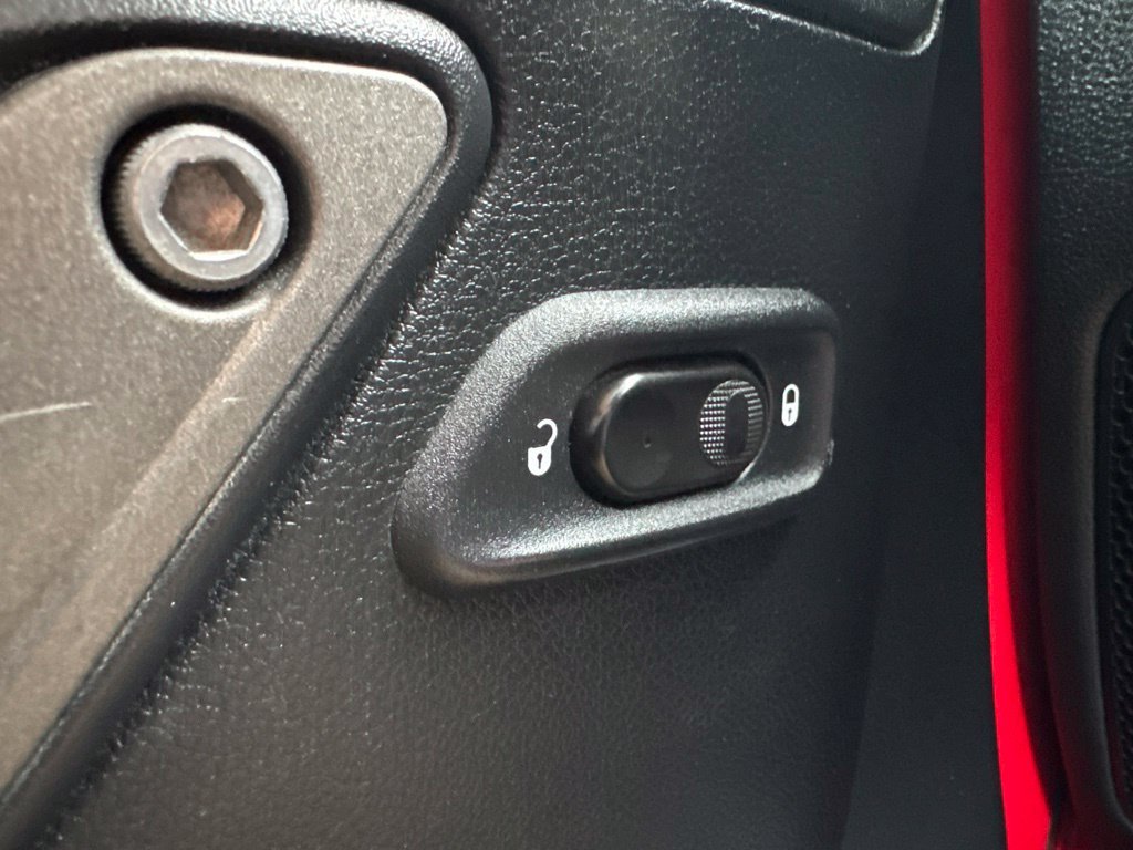 Used 2017 Jeep Wrangler Unlimited Sport AWD/4WD image 8
