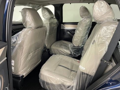 New 2026 MAZDA CX-90 Plug-In Hybrid w/Premium Sport image 4