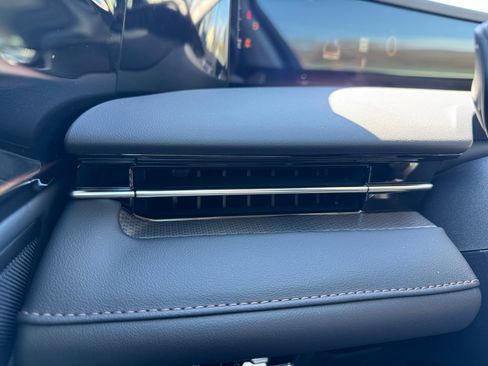 New 2026 Lincoln Nautilus Premier image 19