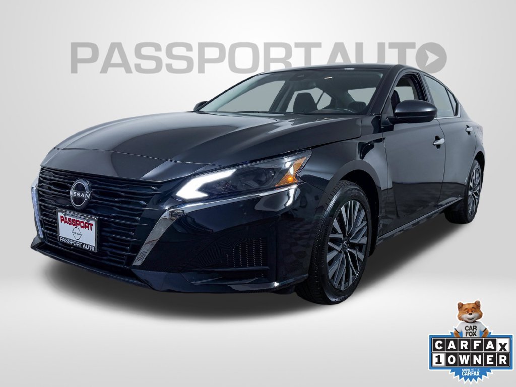 Certified 2024 Nissan Altima 2.5 SV AWD/4WD image 1