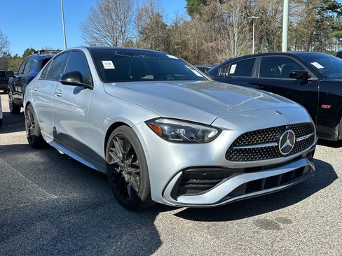 Used 2023 Mercedes-Benz C 300 4MATIC Sedan image 3
