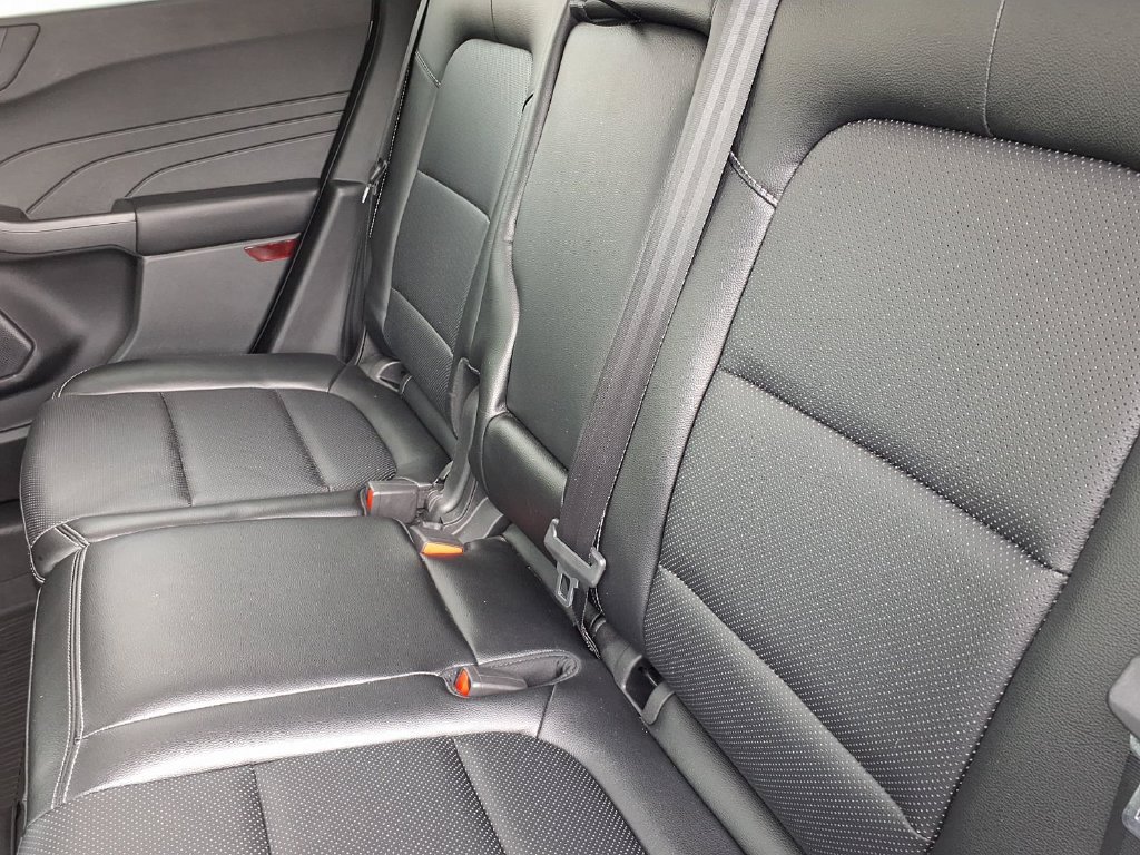 Certified 2022 Ford Escape SEL AWD/4WD image 9