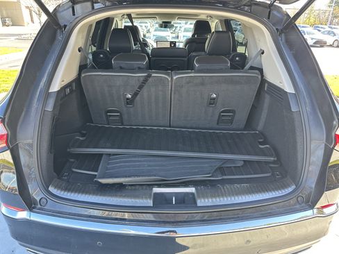 Used 2024 Acura MDX SH-AWD w/ Advance Package image 33