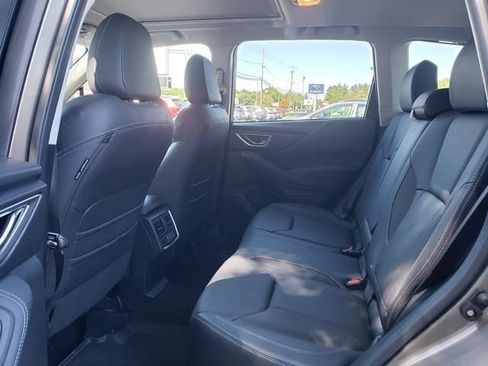 Used 2019 Subaru Forester Limited AWD/4WD image 11