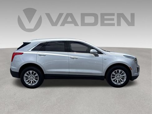 Used 2017 Cadillac XT5 FWD image 21