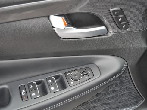 Certified 2023 Hyundai Santa Fe Limited image 19