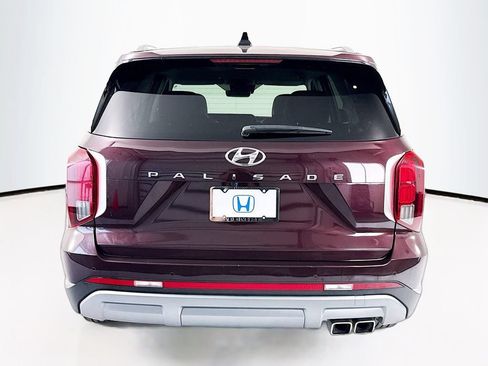 Used 2024 Hyundai Palisade SEL FWD image 6
