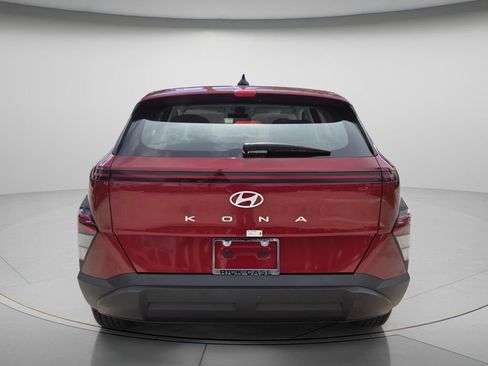 Used 2026 Hyundai Kona SE FWD image 6