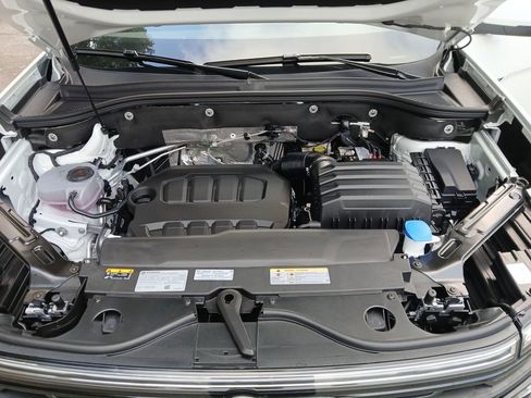 New 2026 Volkswagen Atlas Cross Sport SE image 20