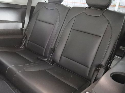 Used 2016 Acura MDX FWD w/ Tech & Entertainment image 17