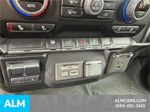 Used 2022 Chevrolet Silverado 3500 LT w/ Convenience Package image 23