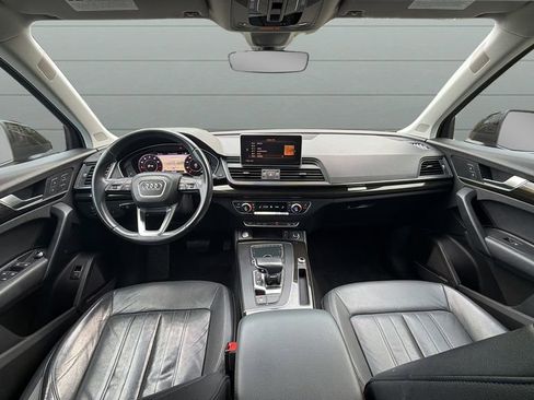 Used 2018 Audi Q5 2.0T Premium Plus w/ Premium Plus Package AWD/4WD image 9