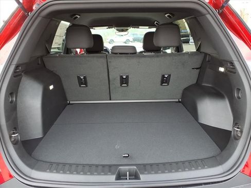 New 2026 Chevrolet Equinox LT w/ Safety and Technology Package image 7