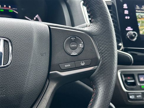 Used 2023 Honda Passport TrailSport image 24