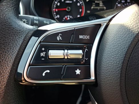 Used 2024 Kia Forte LXS image 20