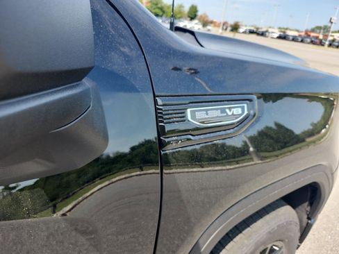 New 2026 GMC Sierra 1500 Pro w/ Graphite Edition image 7