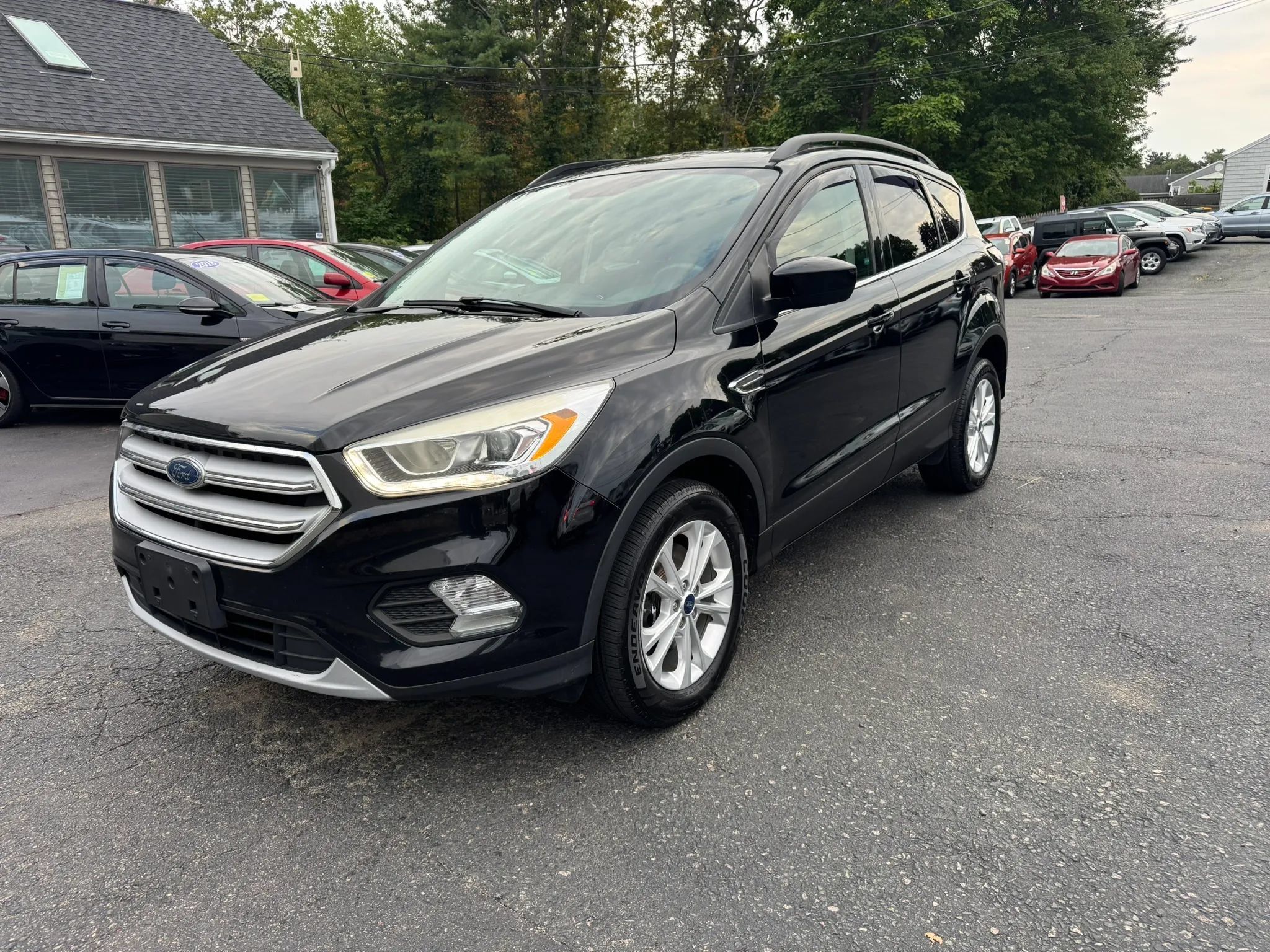 Used 2018 Ford Escape SEL AWD/4WD image 3