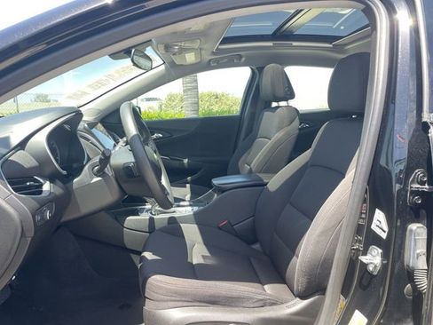 Used 2023 Chevrolet Malibu LT FWD image 18