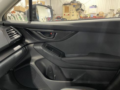 Used 2021 Subaru Crosstrek 2.0i Premium w/ Moonroof Package image 19