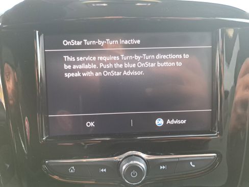 Used 2021 Chevrolet Traverse LS AWD/4WD image 23