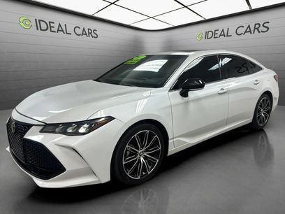 Used 2019 Toyota Avalon XSE w/ Carpet Mat Package