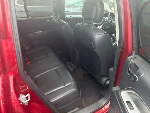 Used 2016 Jeep Compass High Altitude AWD/4WD image 4