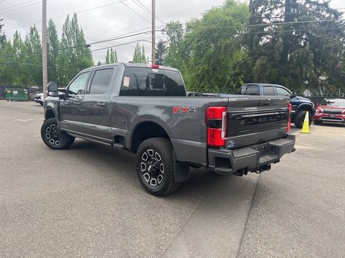 Used 2026 Ford F350 Platinum w/ FX4 Off-Road Package AWD/4WD image 5