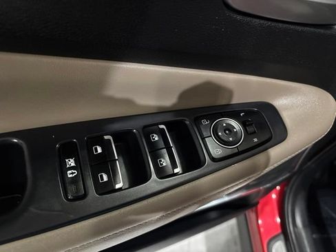 Used 2020 Hyundai Santa Fe Limited AWD/4WD image 14