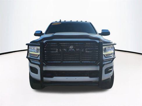 Used 2019 RAM 2500 Laramie image 3