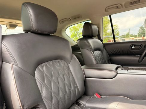 Used 2022 Nissan Armada Platinum w/ Captain's Chairs Package RWD image 34