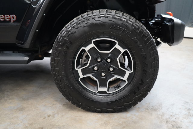 Used 2021 Jeep Gladiator Mojave AWD/4WD image 46