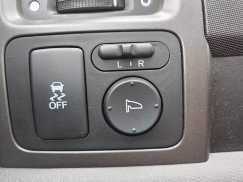 Used 2011 Honda CR-V EX image 21