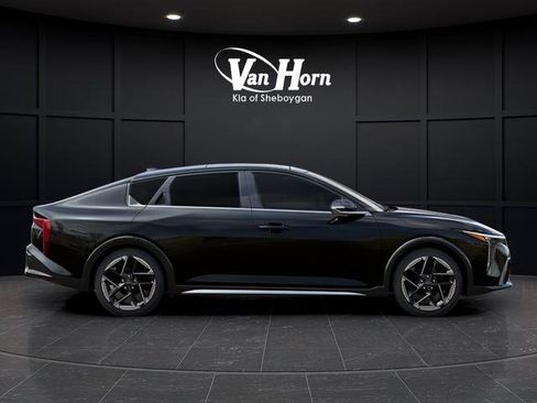 New 2026 Kia K4 GT-Line image 7