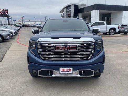 Used 2024 GMC Sierra 1500 Denali w/ Denali Reserve Package image 8