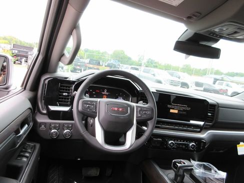 New 2026 GMC Sierra 1500 SLT w/ SLT Premium Plus Package AWD/4WD image 14