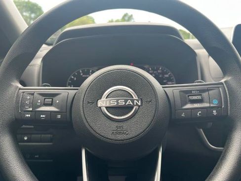 Certified 2024 Nissan Rogue SV AWD/4WD image 16