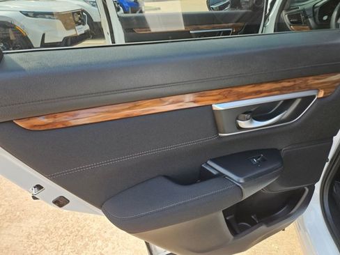 Certified 2022 Honda CR-V EX image 23